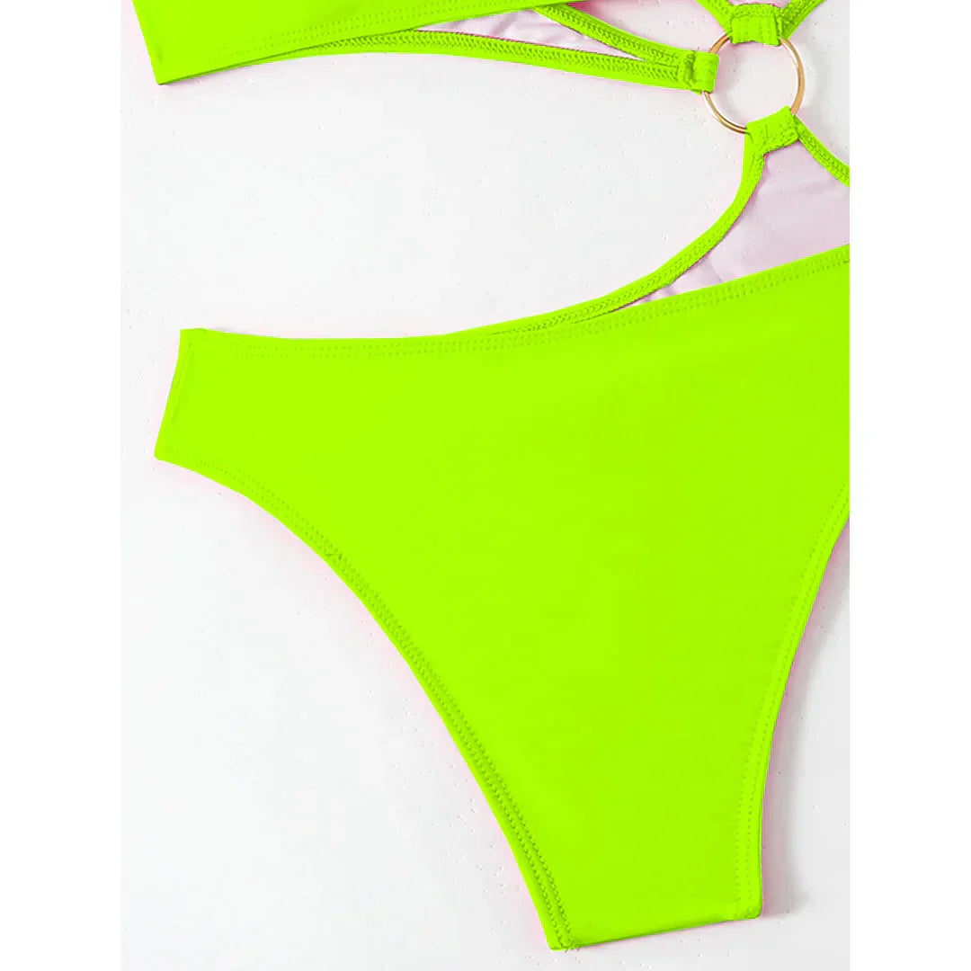 Monokiny s asymetrickým střihem