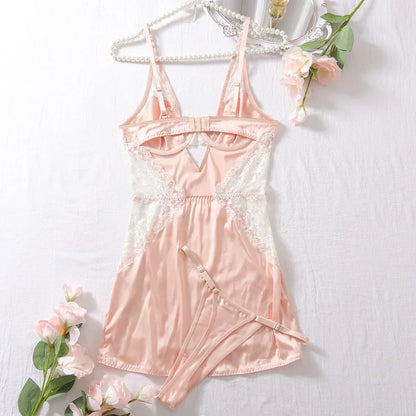 Noční košilka s nastavitelnými ramínky