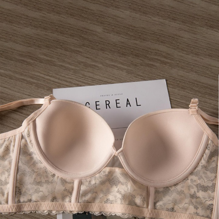 Podprsenka s nastavitelnými ramínky