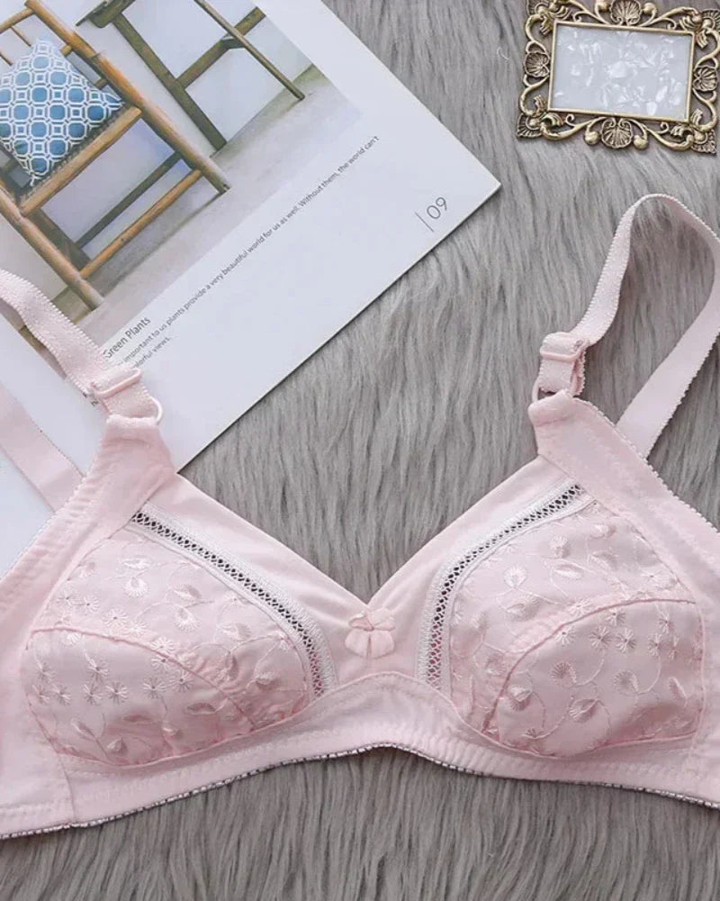 Měkká podprsenka s krajkou