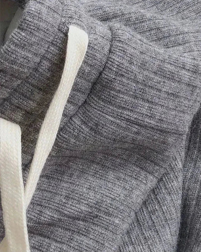 Pohodlné, zateplené tepláky s širokými nohavicemi