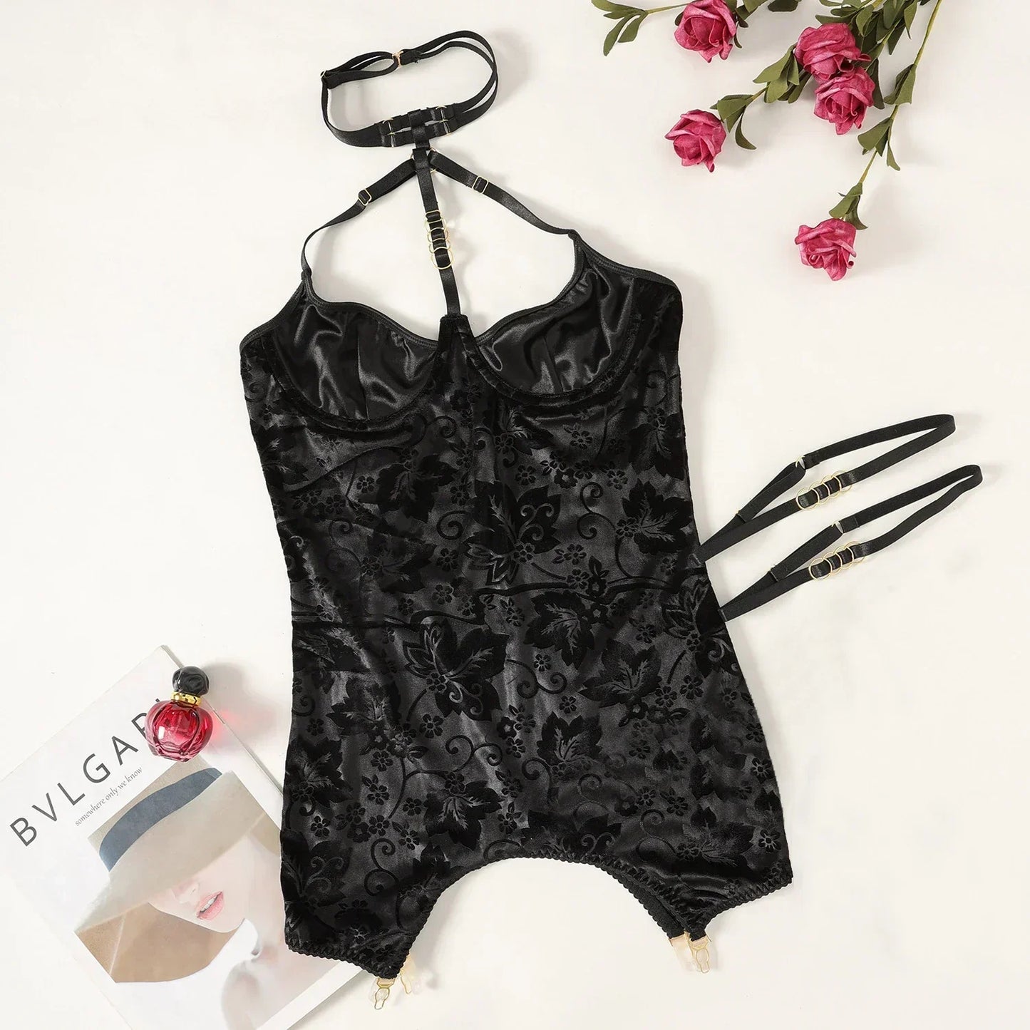 Noční košilka s funkčními kšandami