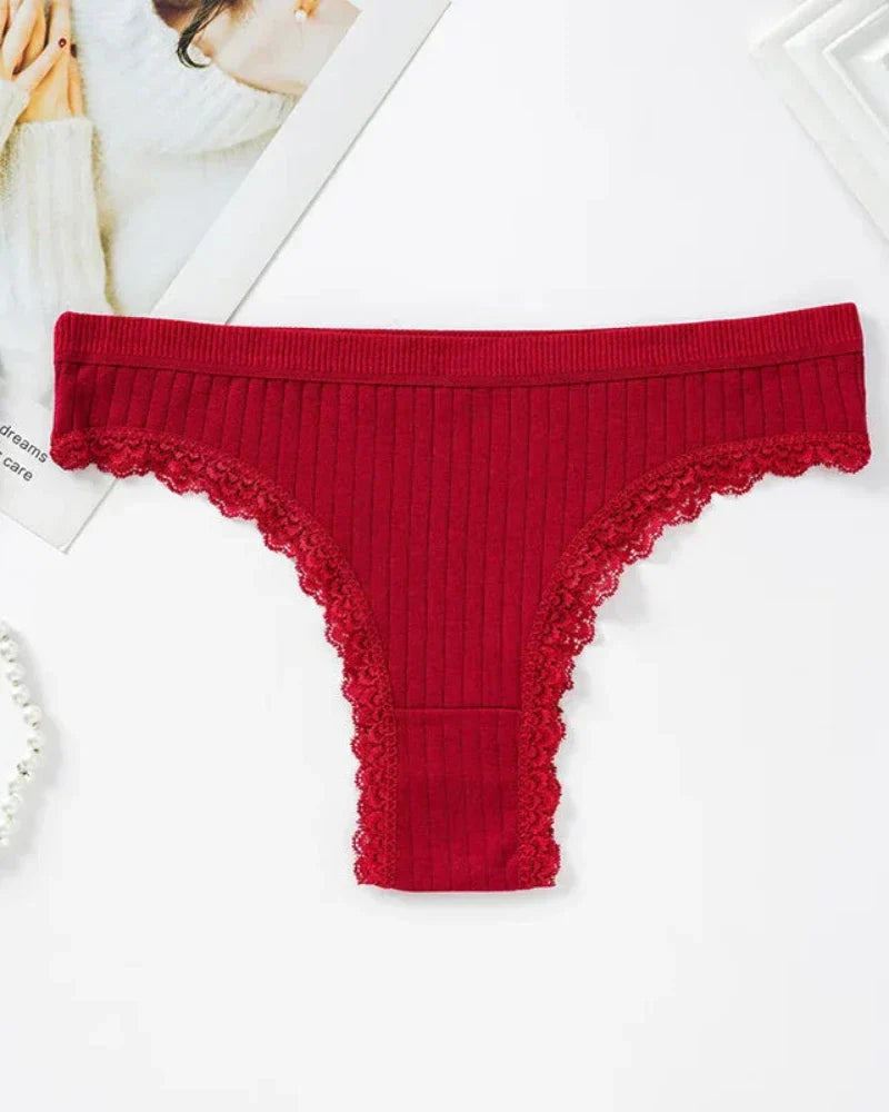 Žebrované kalhotky s ozdobnou krajkou