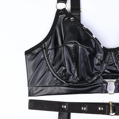 Sada spodního prádla s nastavitelnými ramínky