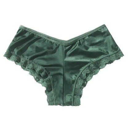 Kalhotky s krajkou a ramínky