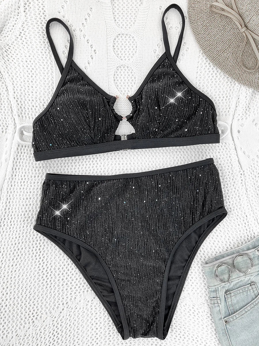 Dvoudílné plavky s nastavitelnými ramínky