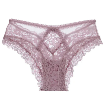 Krajkové kalhotky s mašlí a ozdobnými ramínky