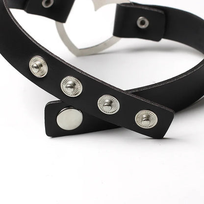 Choker s nastavitelnou sponou