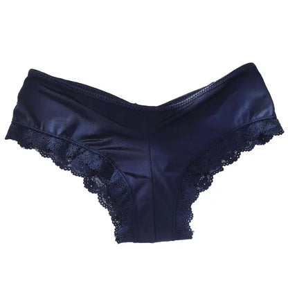 Kalhotky s krajkou a ramínky