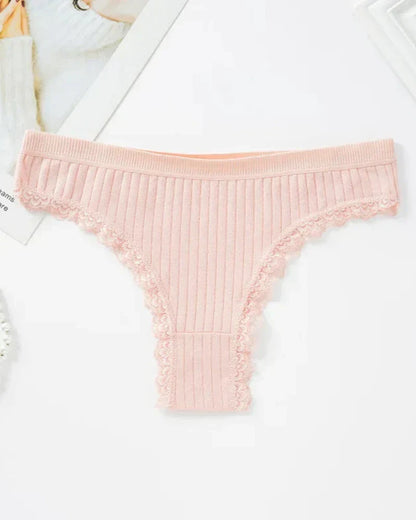 Žebrované kalhotky s ozdobnou krajkou