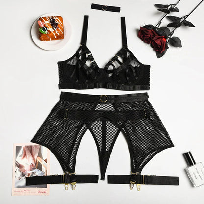 Sada spodního prádla s nastavitelnými ramínky