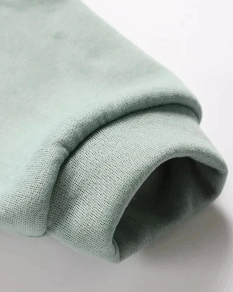 Pohodlná tepláková souprava se zapínáním na zip