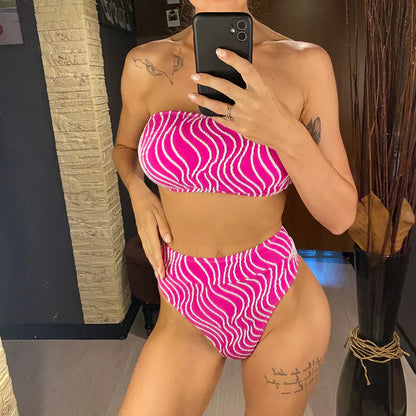 Dvoudílné plavky s nastavitelným zapínáním na zádech