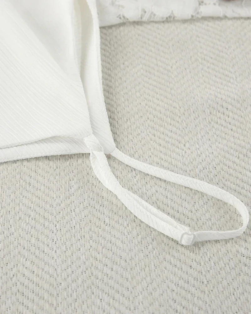 Dlouhá volná noční košilka s ramínky