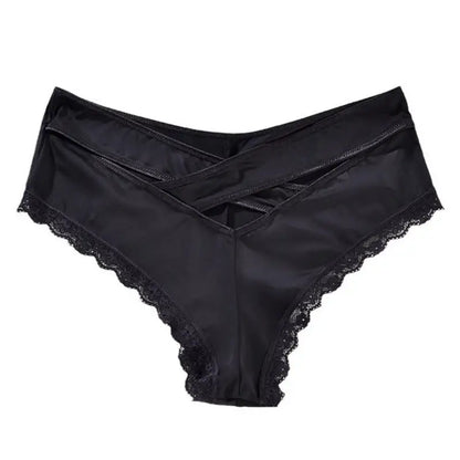 Kalhotky s krajkou a ramínky