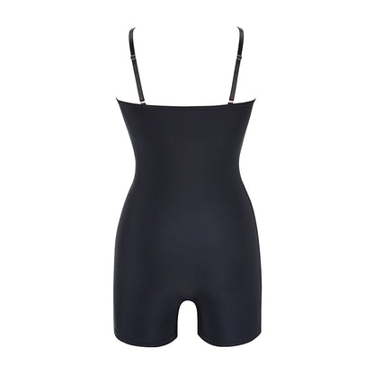 Overal na tvarování zadku s nastavitelnými ramínky