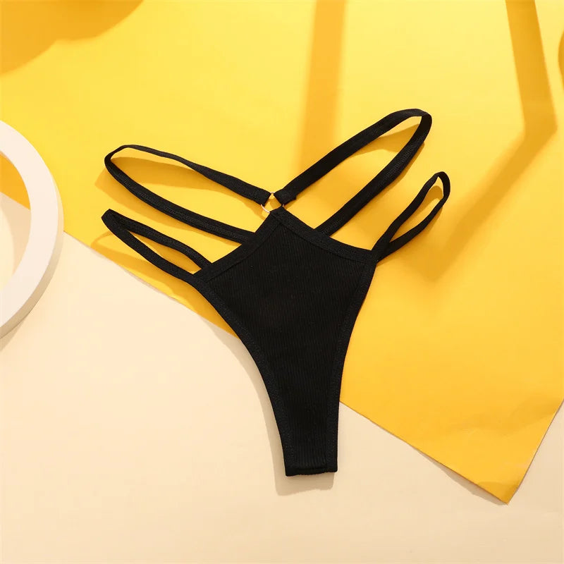 Tanga kalhotky s ozdobnými ramínky