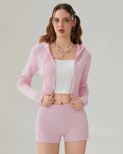 Krátká pletená domácí souprava s kapucí