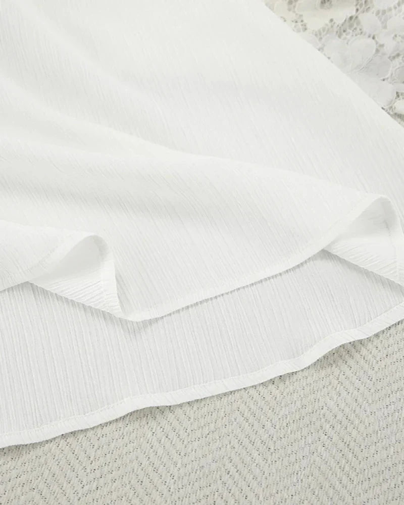 Dlouhá volná noční košilka s ramínky