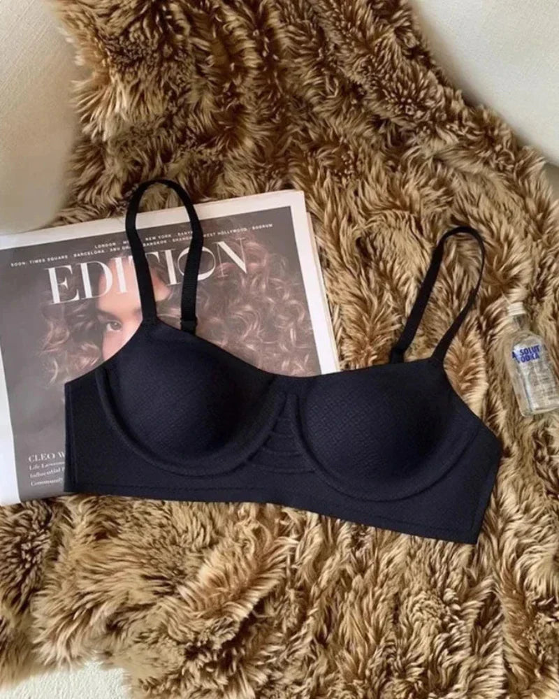 Pohodlná bezešvá balkonová podprsenka