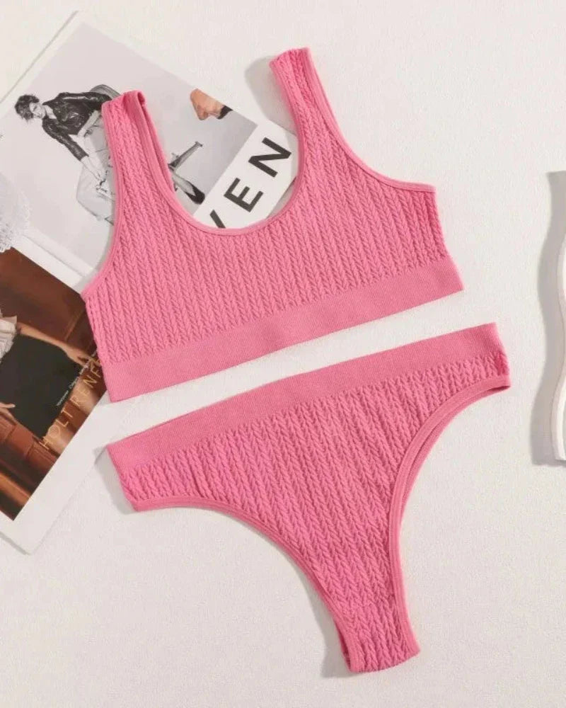 Pohodlná sada spodního prádla z texturovaného materiálu