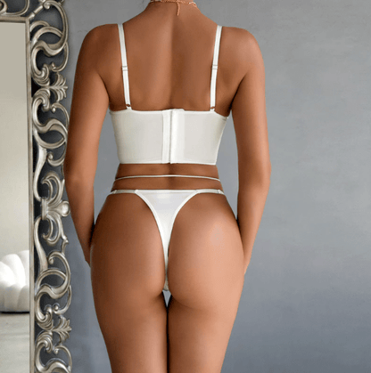 Souprava spodního prádla s korzetovým topem