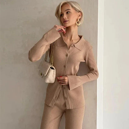 Pletená sada domácího oblečení s dlouhými nohavicemi