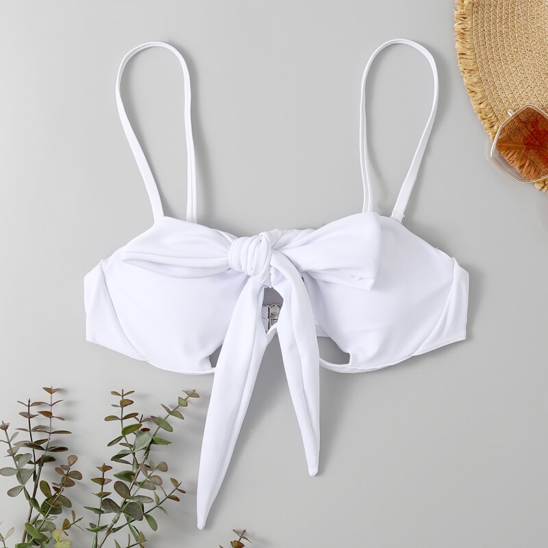 Plavková podprsenka s výstřihem