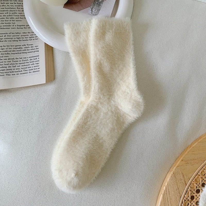 Dlouhé nadýchané dámské ponožky v pastelových barvách