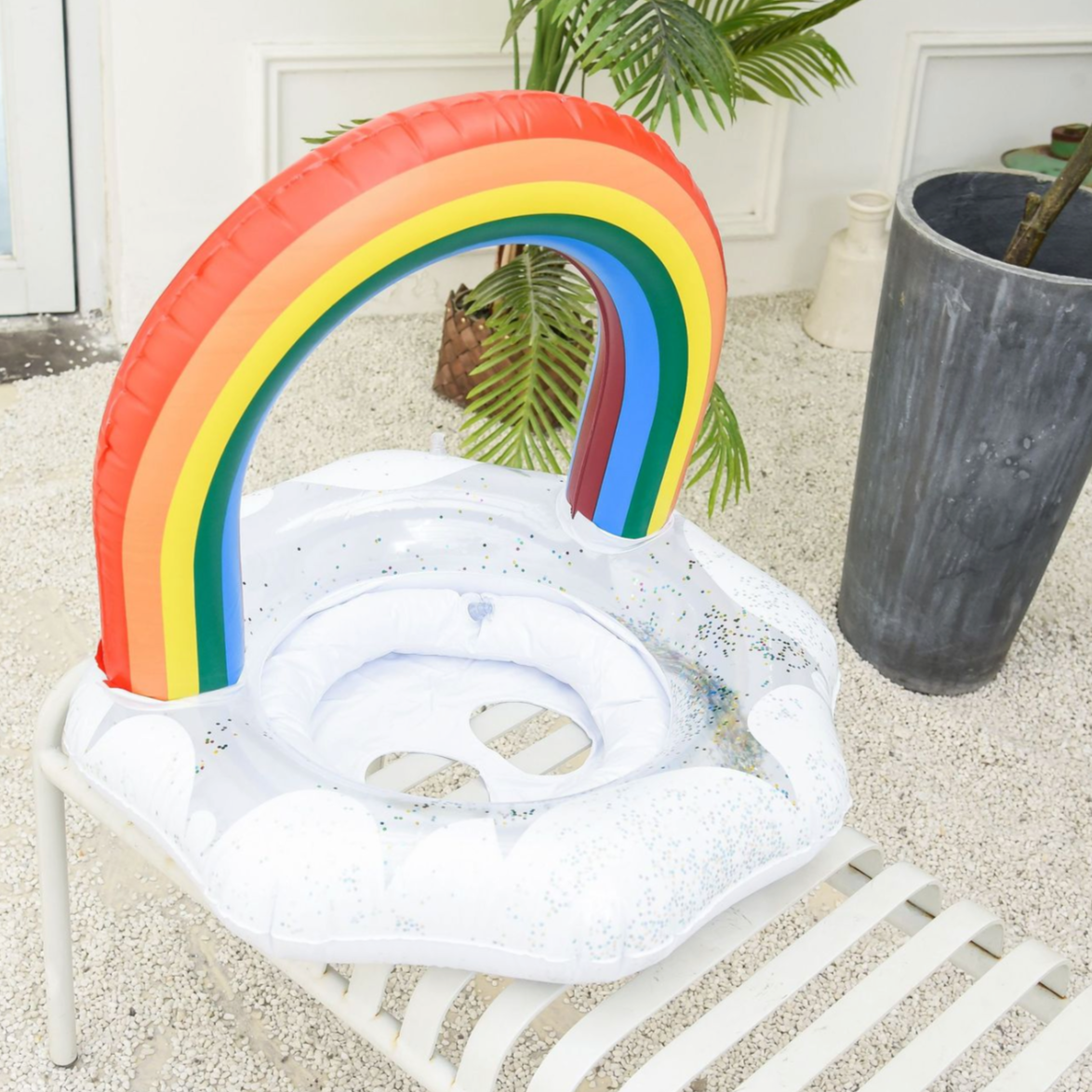 Nafukovací plavecký kruh s duhou pro děti