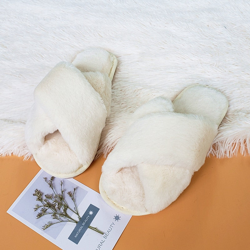 Módní teplé pantofle s otevřenou špičkou