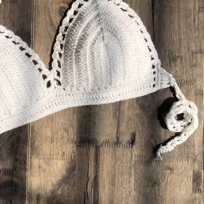 Háčkovaná plavecká podprsenka