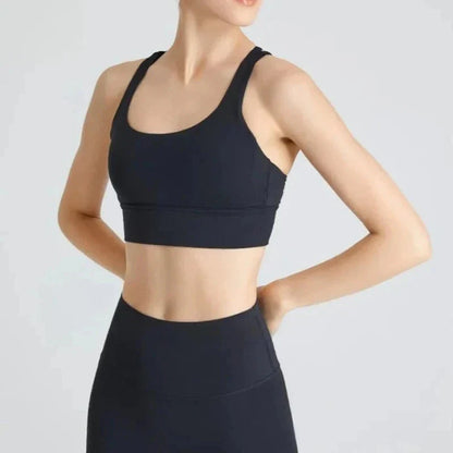 Sportovní podprsenka s ozdobnými ramínky