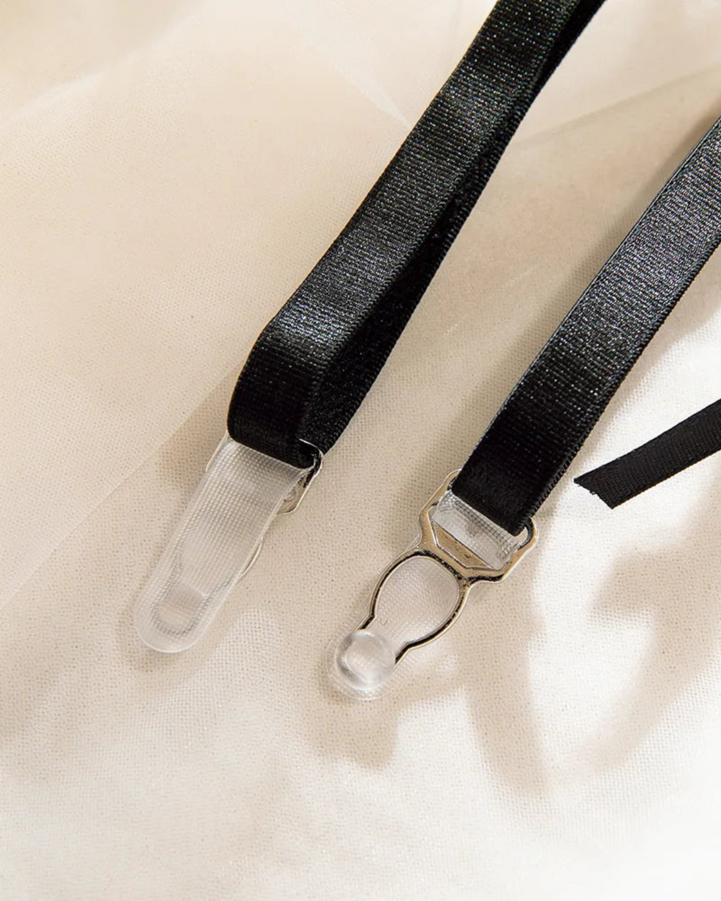 Body se šněrováním vpředu a rukavicemi