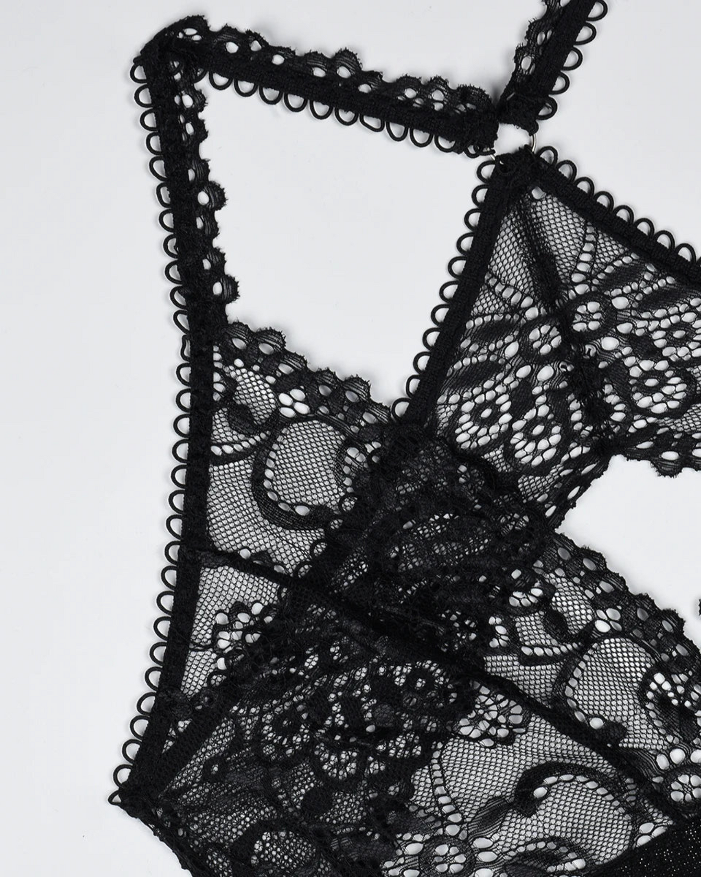 Body s nastavitelným popruhem