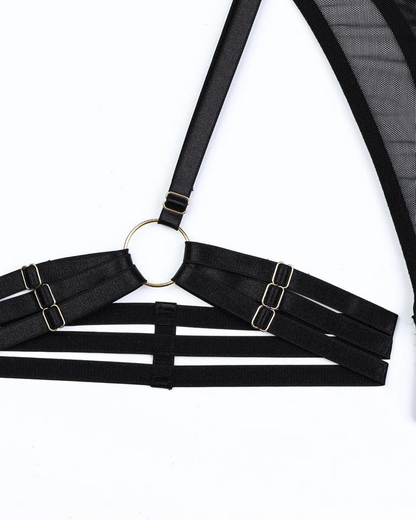 Průsvitné body s ramínky a náhrdelníkem