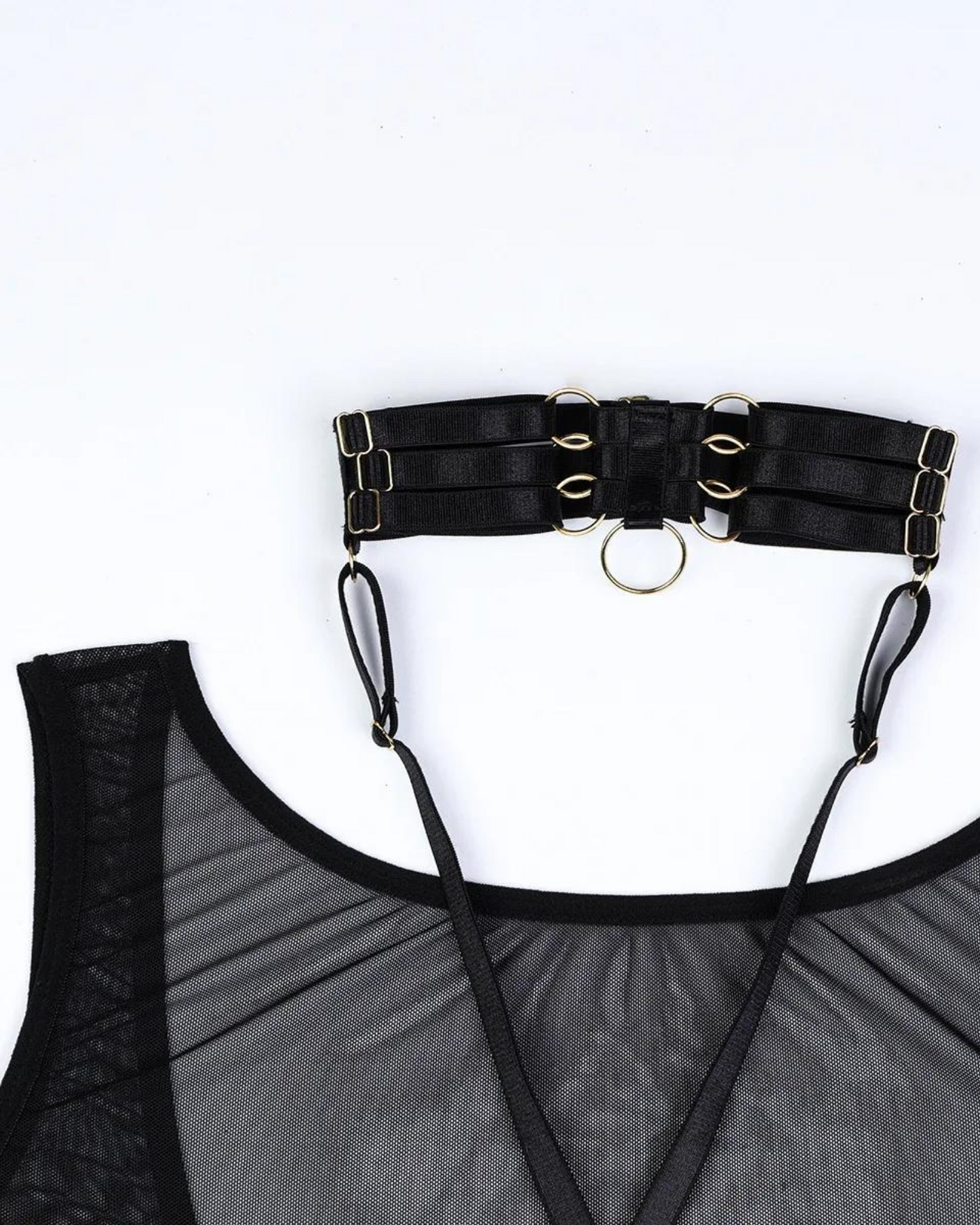 Průsvitné body s ramínky a náhrdelníkem