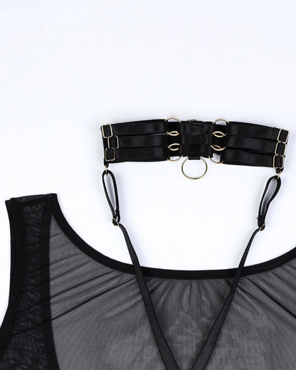 Průsvitné body s ramínky a náhrdelníkem