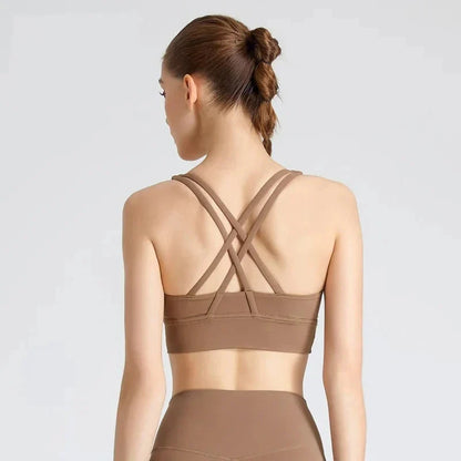 Sportovní podprsenka s ozdobnými ramínky