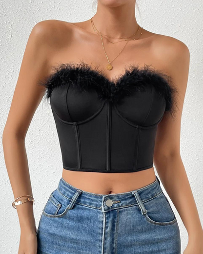 Podprsenka s kožešinou na výstřihu