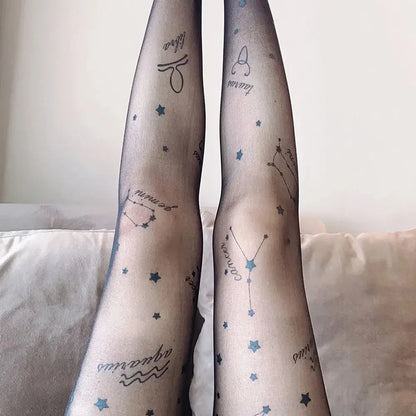 Tenké punčocháče s astrologickým motivem