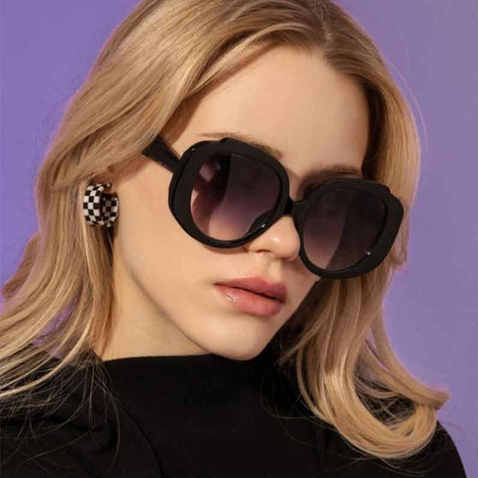 Dámské velké sluneční brýle s tlustými obroučkami