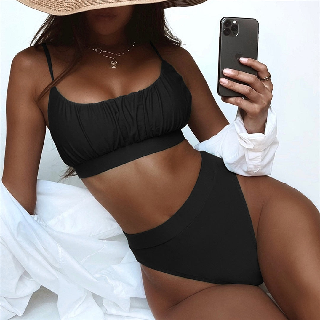 Dvoudílné bikiny s nabíranou podprsenkou