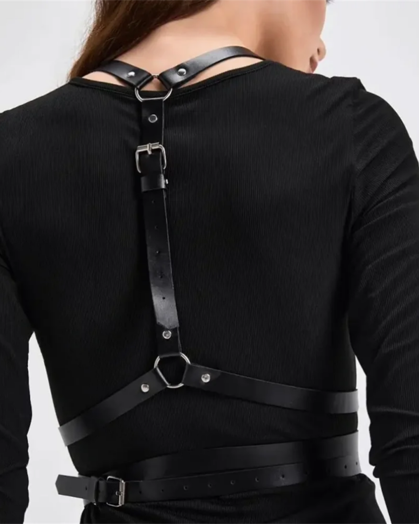 Nastavitelný kožený postroj