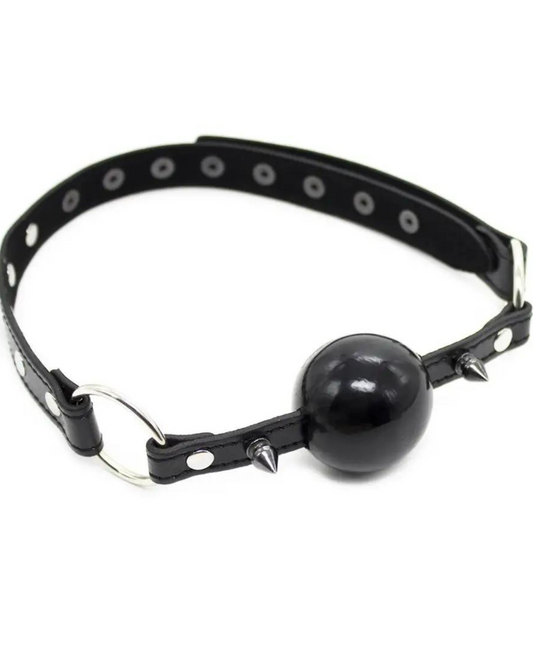 Roubík s kuličkou a cvočkem