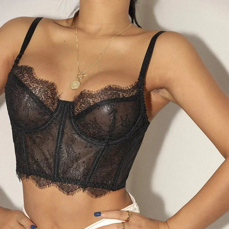 Krajková korzetová podprsenka