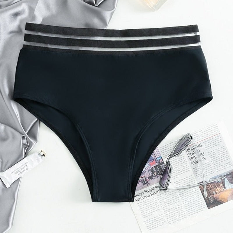 Plavky s vysokým pasem a průhlednými ramínky