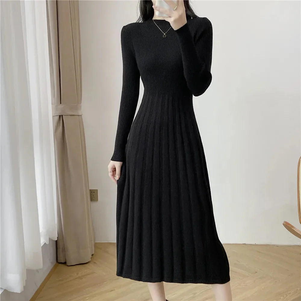 Pletené maxi šaty s rozšířeným spodním dílem