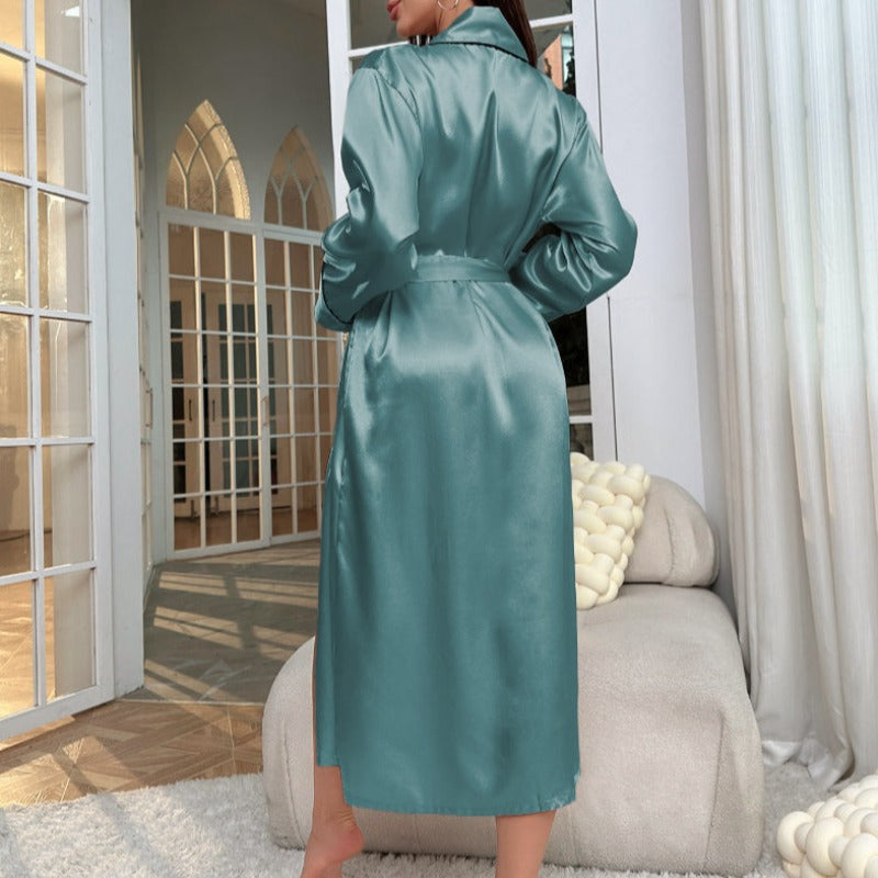 Dlouhý saténový dámský župan s kontrastními švy