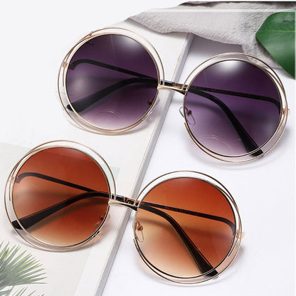 Velké kulaté sluneční brýle